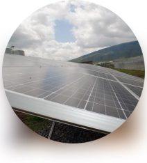 Icono Invernaderos con Paneles solares